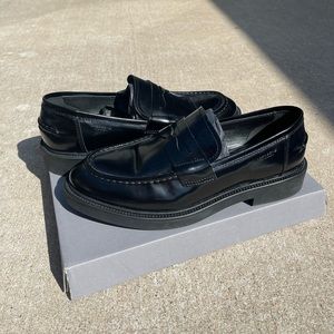 NWT - Vagabond women’s loafers